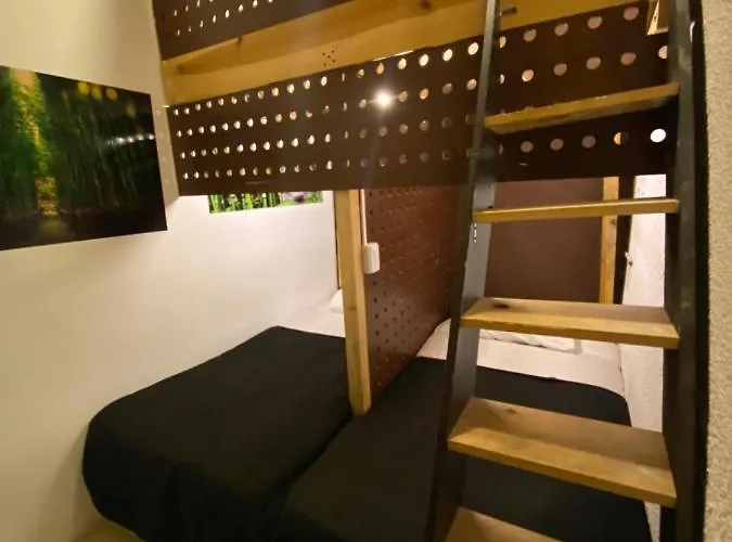 Hostal Roomies Centro Médico *