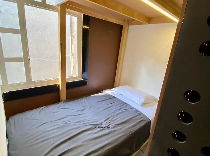 Hostal Roomies Centro Médico *